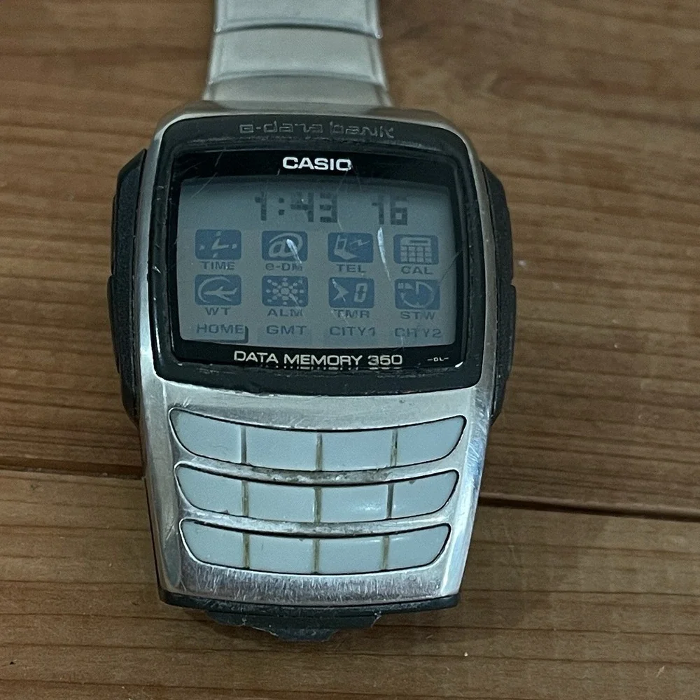 CASIO EDB-610 E-DATA BANK DATA MEMORY MOD 2550 Used Movement work Good 4 PARTS*